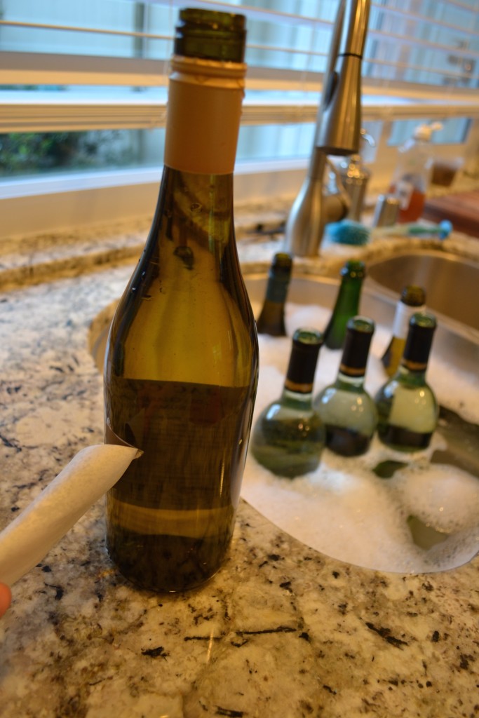 How to cut wine bottles