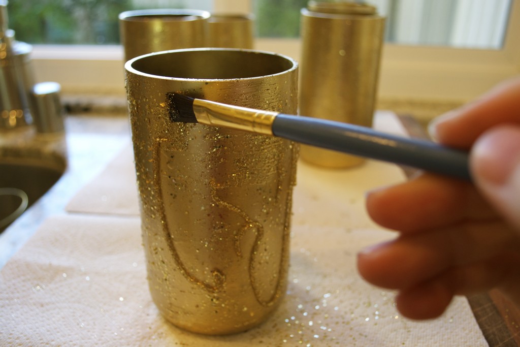 gold glitter vase