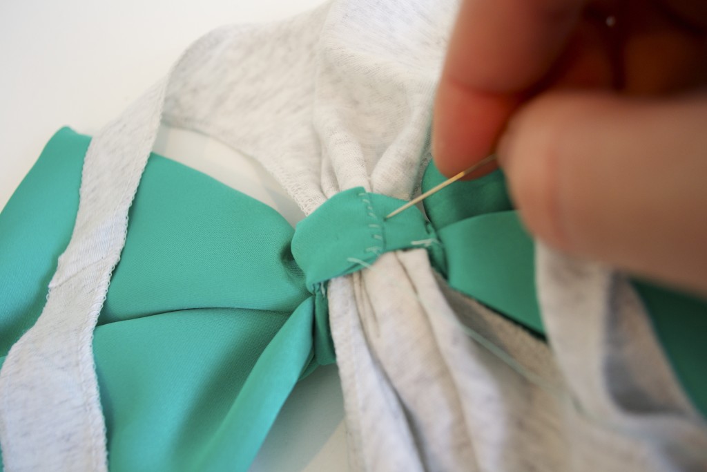 how to make a bow back shirt